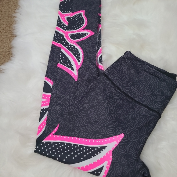 Victoria's secret limited edition leggings XS - Picture 2 of 10